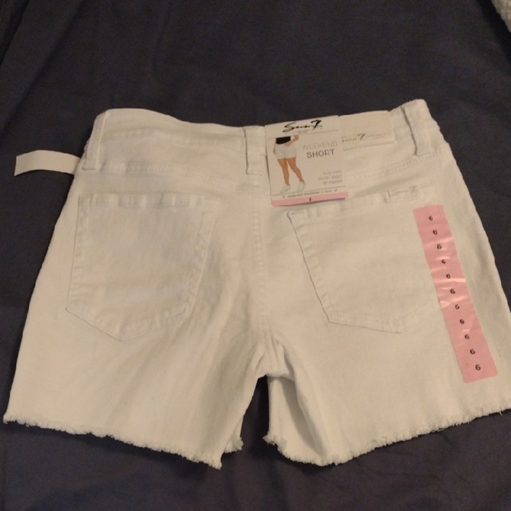 NWT Seven7 Weekend White Jean Shorts Women Size 6 Fray Hem - Picture 5 of 6